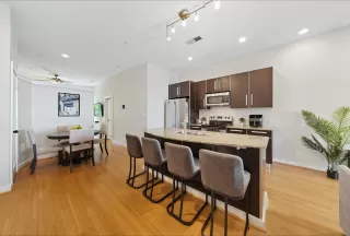 Photo #3: 31792303 Listing