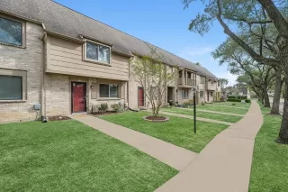 Photo #1: 31814063 Listing 