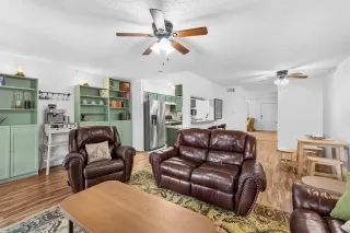 Photo #5: 31814063 Listing 