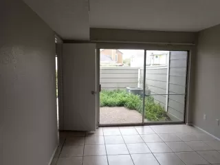 Photo #2: 31895065 Listing 