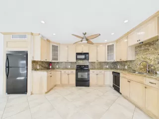 Primary Photo for MLS#: 31909453