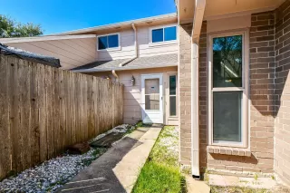 Photo #1: 32156724 Listing 