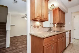 Photo #5: 32156724 Listing 