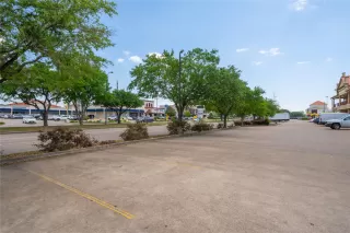 Photo #1: 3273045 Listing 