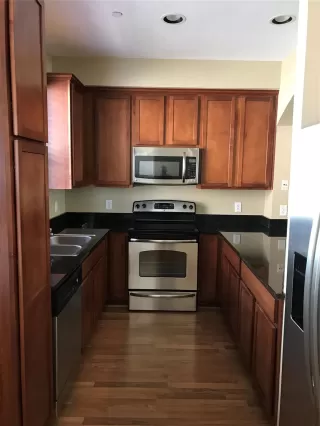 Photo #1: 32821044 Listing 