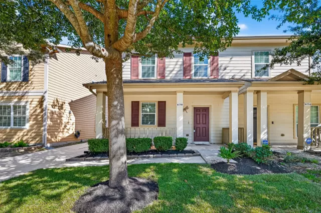 MLS: 32848778 Condo For Sale