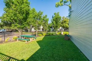 Photo #6: 32945925 Listing 