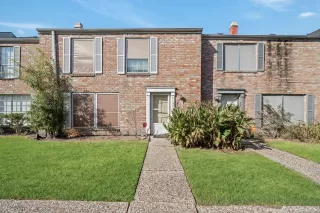 More Details about MLS # 3301825 : 4156 BELLE PARK DRIVE # 4156