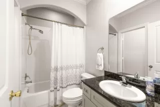 Photo #6: 33185210 Listing 