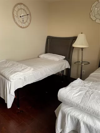 Photo #6: 33295241 Listing 