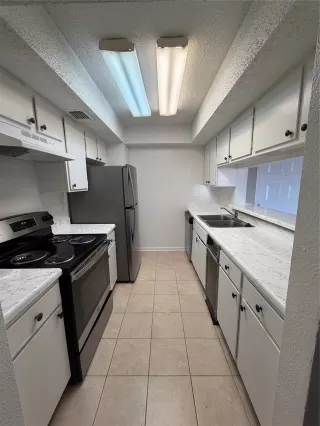 Photo #2: 33452351 Listing 