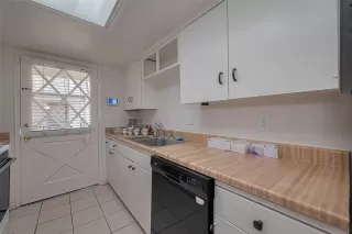 Photo #6: 33485954 Listing