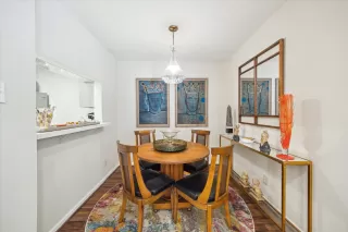 Photo #3: 33706532 Listing 