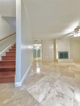 Photo #1: 33864254 Listing 