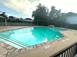 Photo #1: 33916959 Listing