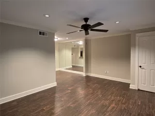 Photo #5: 34437506 Listing 