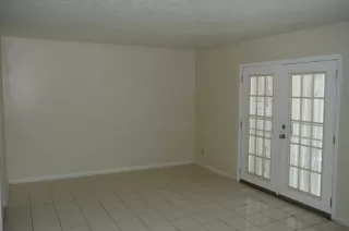 Photo #3: 34500971 Listing