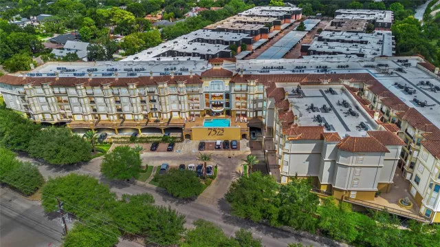 MLS: 34513805 Condo For Sale