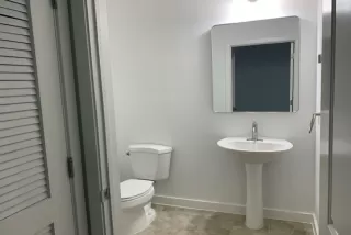 Photo #5: 34799734 Listing 