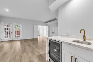 Photo #6: 34832267 Listing