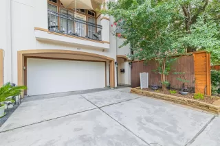 Photo #1: 35027489 Listing 