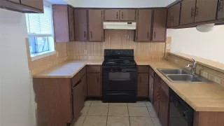 Photo #2: 35165645 Listing 