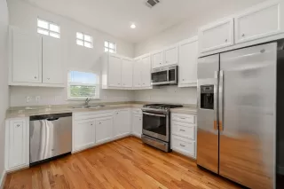 Photo #5: 35489091 Listing 