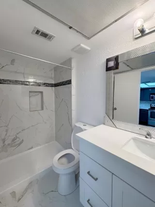 Photo #6: 35748218 Listing