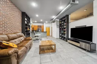 Photo #1: 3587586 Listing 