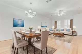 Photo #5: 36128380 Listing 