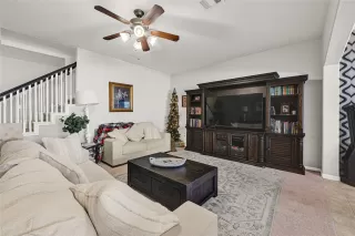 Photo #3: 36274140 Listing