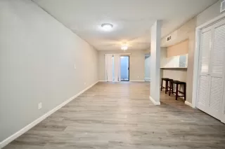 Photo #5: 36487683 Listing 