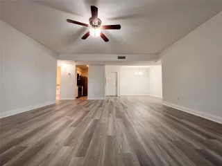 Photo #5: 37195225 Listing 