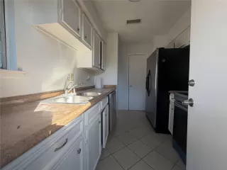 Photo #3: 37298238 Listing 