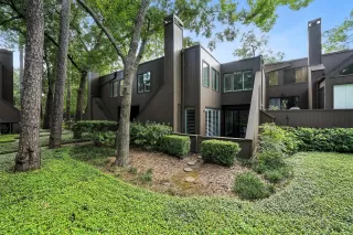 Photo #5: 37378377 Listing 