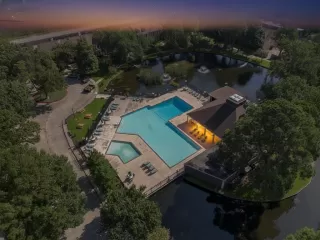 Photo #2: 37617998 Listing 