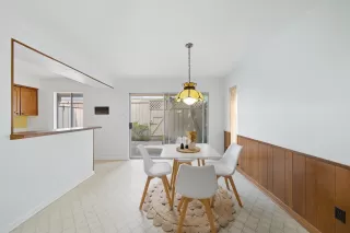 Photo #4: 37772837 Listing 