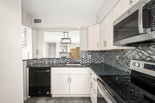 Photo #2: 38281826 Listing 