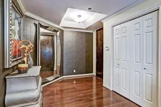 Photo #1: 38400436 Listing