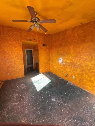 Photo #4: 38829410 Listing