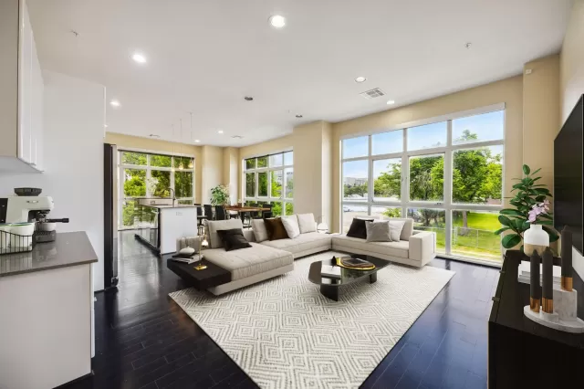 MLS: 38986309 Condo For Sale