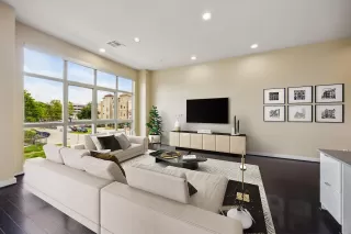 Photo #5: 38986309 Listing 