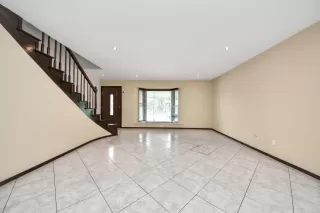 Photo #6: 39147692 Listing