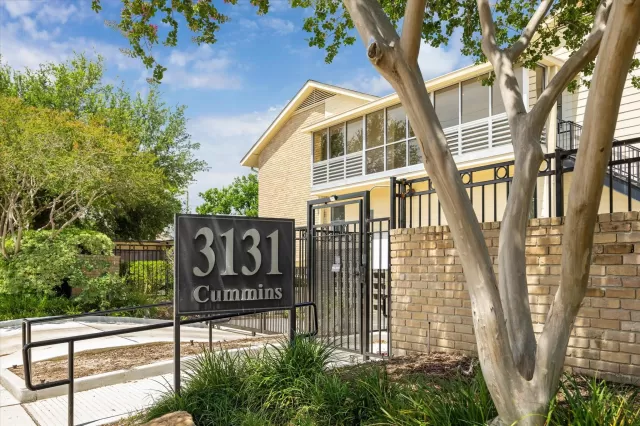 MLS: 39385857 Condo For Sale