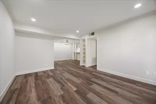 Photo #6: 39385857 Listing