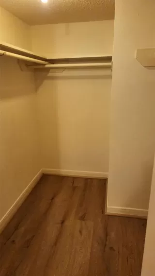 Photo #5: 39399876 Listing 