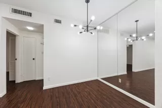 Photo #4: 39919195 Listing 