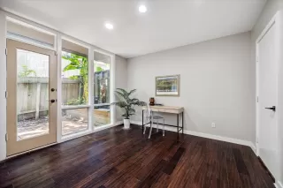 Photo #1: 40194095 Listing 