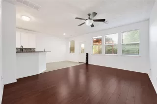 Photo #4: 40195364 Listing 