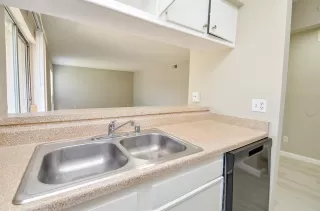 Photo #5: 40237666 Listing 